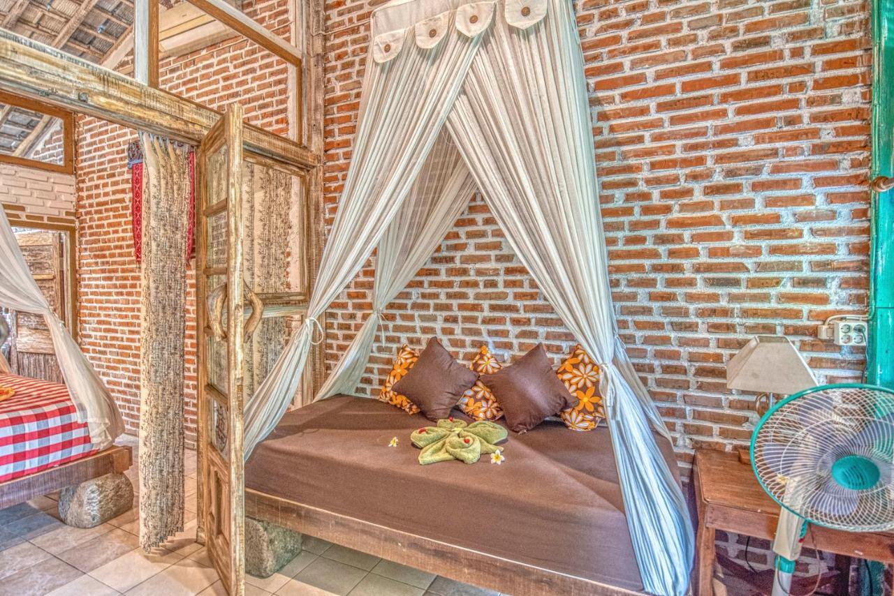 Santhiku Hotel & Spa Lovina  Exterior photo