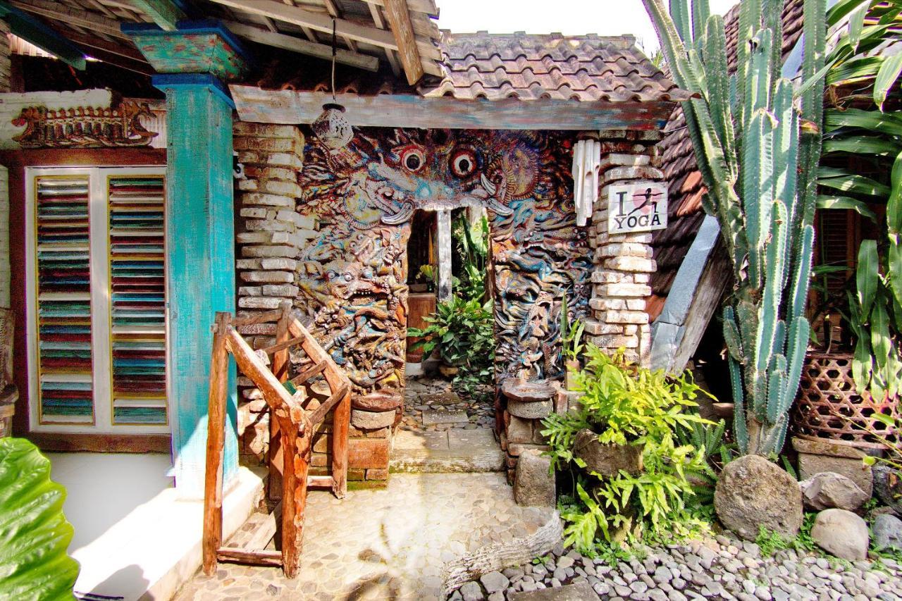 Santhiku Hotel & Spa Lovina  Exterior photo
